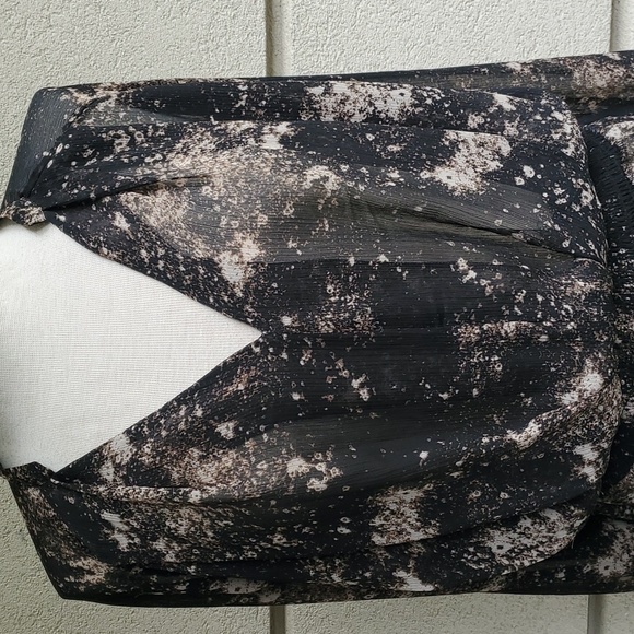 JACOB- SHEER LONG SLEEVE BLOUSE - Picture 2 of 4